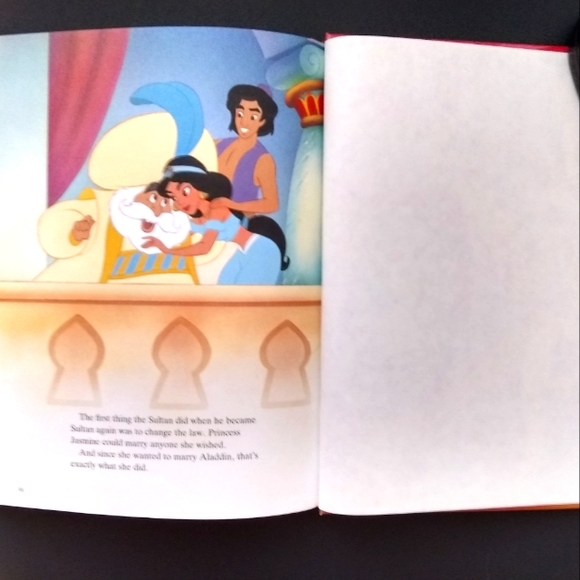 1992 Vintage Walt Disneys Classic Aladdin Book - Picture 4 of 9